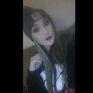 Meet your Posher, Sierra